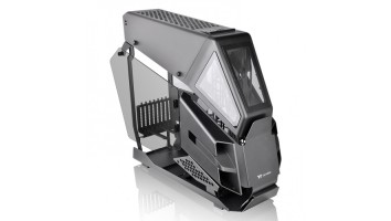Thermaltake AH T600 Tempered Glass Full Tower Gaming Casing